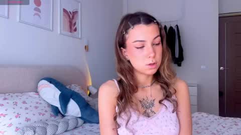 Snapshot of luluberryx chatting on 06.07.26 lulu berry online show from 06.07.26
