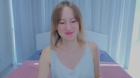 Lily online show from 09.18.25