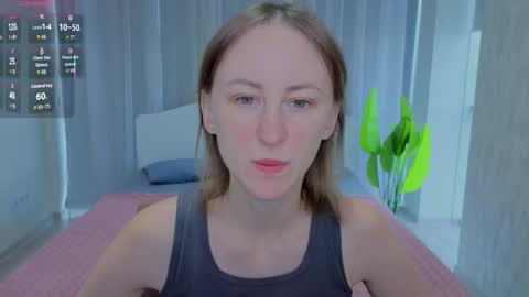 Lily online show from 09.25.25