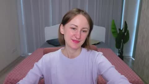 Lily online show from 10.08.25