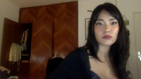 Lulu Mei online show from 09.28.25