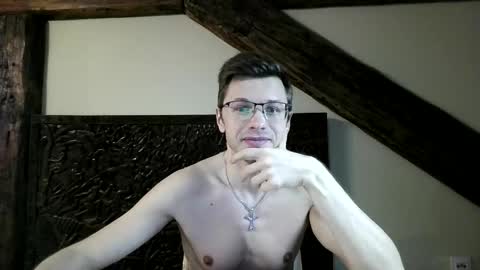 Snapshot of lumberjack__666 chatting on 04.30.26 Andrew independent model 2000-0000 CET daily online show from 04.30.26