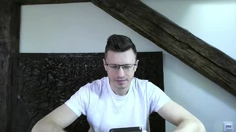 Snapshot of lumberjack__666 chatting on 05.10.26 Andrew independent model 2000-0000 CET daily online show from 05.10.26