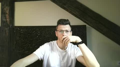 Snapshot of lumberjack__666 chatting on 05.20.26 Andrew independent model 2000-0000 CET daily online show from 05.20.26