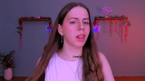 Sweet Lumi online show from 04.17.26