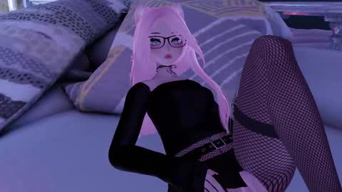 lumipink online show from 11.09.25