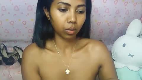 Snapshot of luna019 chatting on 02.18.26 Luna online show from 02.18.26