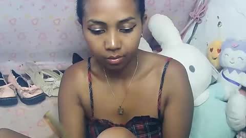 Snapshot of luna019 chatting on 02.27.26 Luna online show from 02.27.26