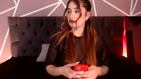 luna1126 online show from 04.11.26