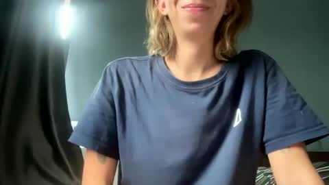 Snapshot of luna3589 chatting on 12.12.24 Luna online show from 12.12.24