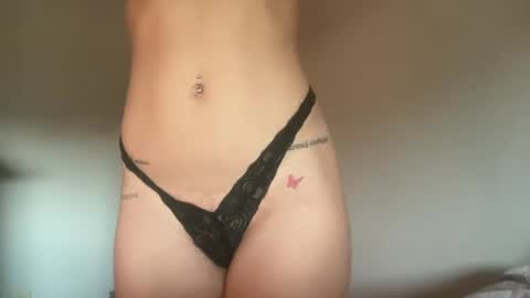 Snapshot of luna3589 chatting on 09.14.25 Luna online show from 09.14.25