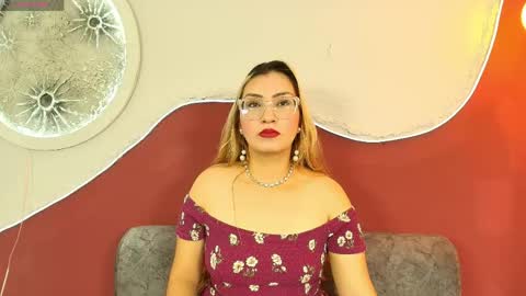 luna__velvet online show from 05.26.26