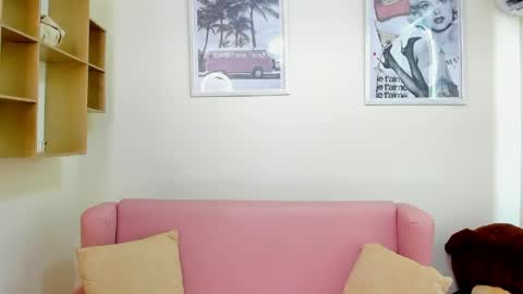 Snapshot of luna_bate1 chatting on 05.30.26 Luna online show from 05.30.26