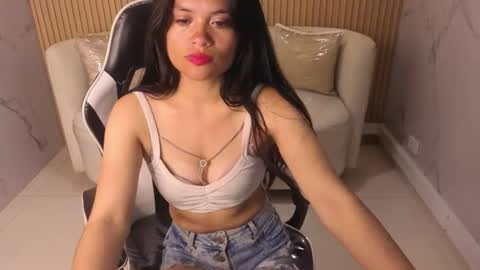 Snapshot of luna_benz_tx chatting on 07.08.26 Follow me.. Live 1430 to 2100 online show from 07.08.26