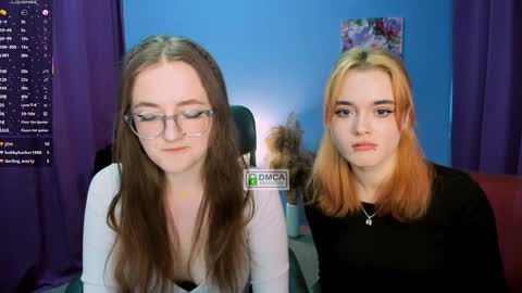 luna_berryy online show from 01.20.25