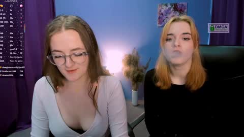 luna_berryy online show from 01.20.25