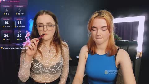 luna_berryy online show from 01.24.25