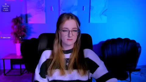 luna_berryy online show from 03.11.26