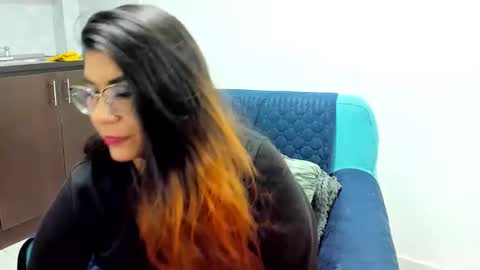 luna  online show from 02.22.25