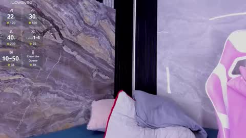 luna_ember online show from 01.09.26