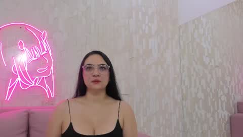 Snapshot of luna_ferrer1 chatting on 06.30.26 luna_ferrer1 online show from 06.30.26