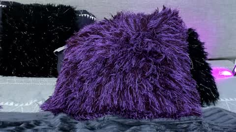 Snapshot of luna_fioree chatting on 12.24.24 Luna Fioree online show from 12.24.24