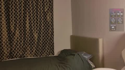 luna_loveeee online show from 11.16.25