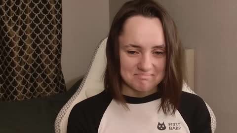 luna_loveeee online show from 11.20.25