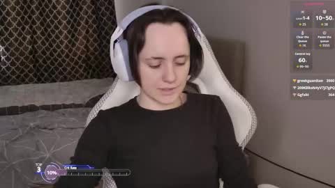 Snapshot of luna_loveeee chatting on 02.15.26 luna_loveeee online show from 02.15.26