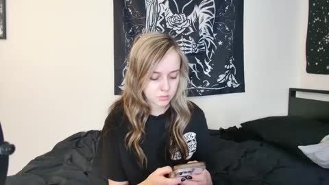 Luna online show from 10.08.25