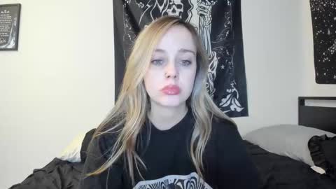 Luna online show from 11.05.25