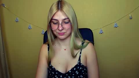 Luna online show from 12.20.24