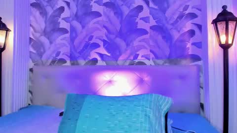 Luna Morgan online show from 11.11.25