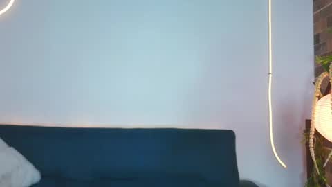 luna_valen online show from 04.09.26