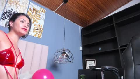 Luna  online show from 12.22.24