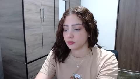 lunaa_sub online show from 12.15.25