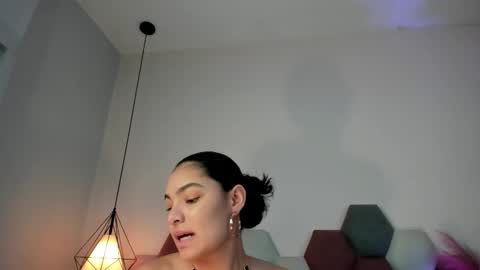 Luna Aspen online show from 12.20.25