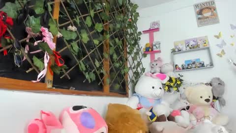 lunacristal_moon online show from 02.27.25