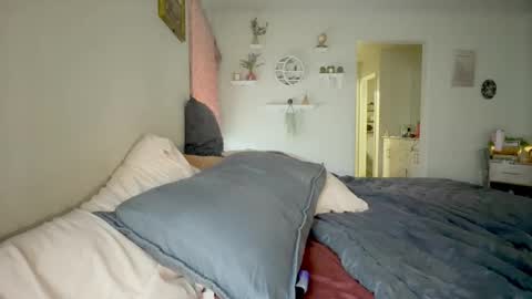 Snapshot of lunadaddysgirl chatting on 03.16.26 Luna Daddys Girl online show from 03.16.26