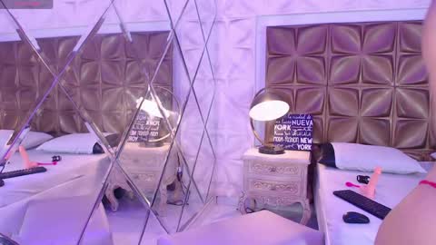 Luna  online show from 04.15.26