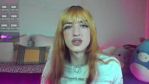 Snapshot of lunaleporem chatting on 12.21.24 You can call me Luna 3 online show from 12.21.24