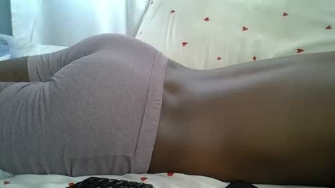 lunalove22_ online show from 02.06.26