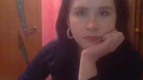 lunamystique_ online show from 01.21.25