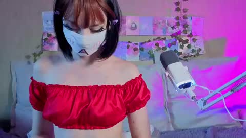 Snapshot of lunanyanmi chatting on 06.14.26 Luna online show from 06.14.26
