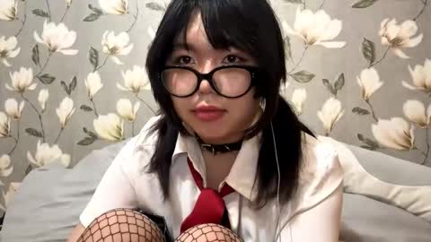 Yuna online show from 10.24.25