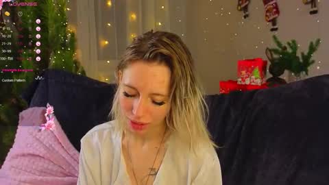 Kelly online show from 12.21.25