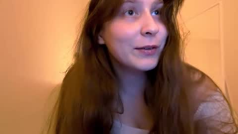 lunoria online show from 01.17.26