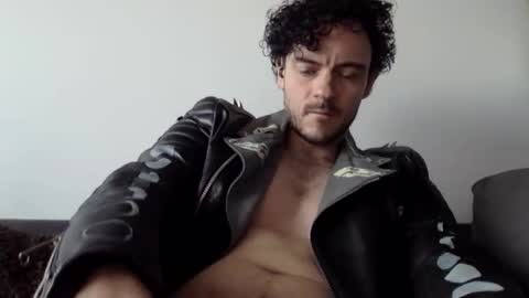 Snapshot of lupine_666 chatting on 12.20.24 Lupine online show from 12.20.24