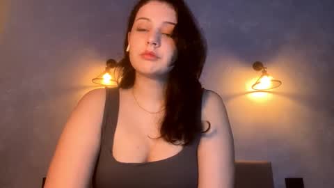 Snapshot of lurasiemers chatting on 02.08.26 Lora online show from 02.08.26