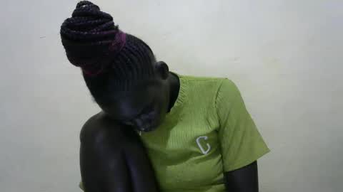 Snapshot of lush_ness chatting on 12.08.24 Lush Ness online show from 12.08.24